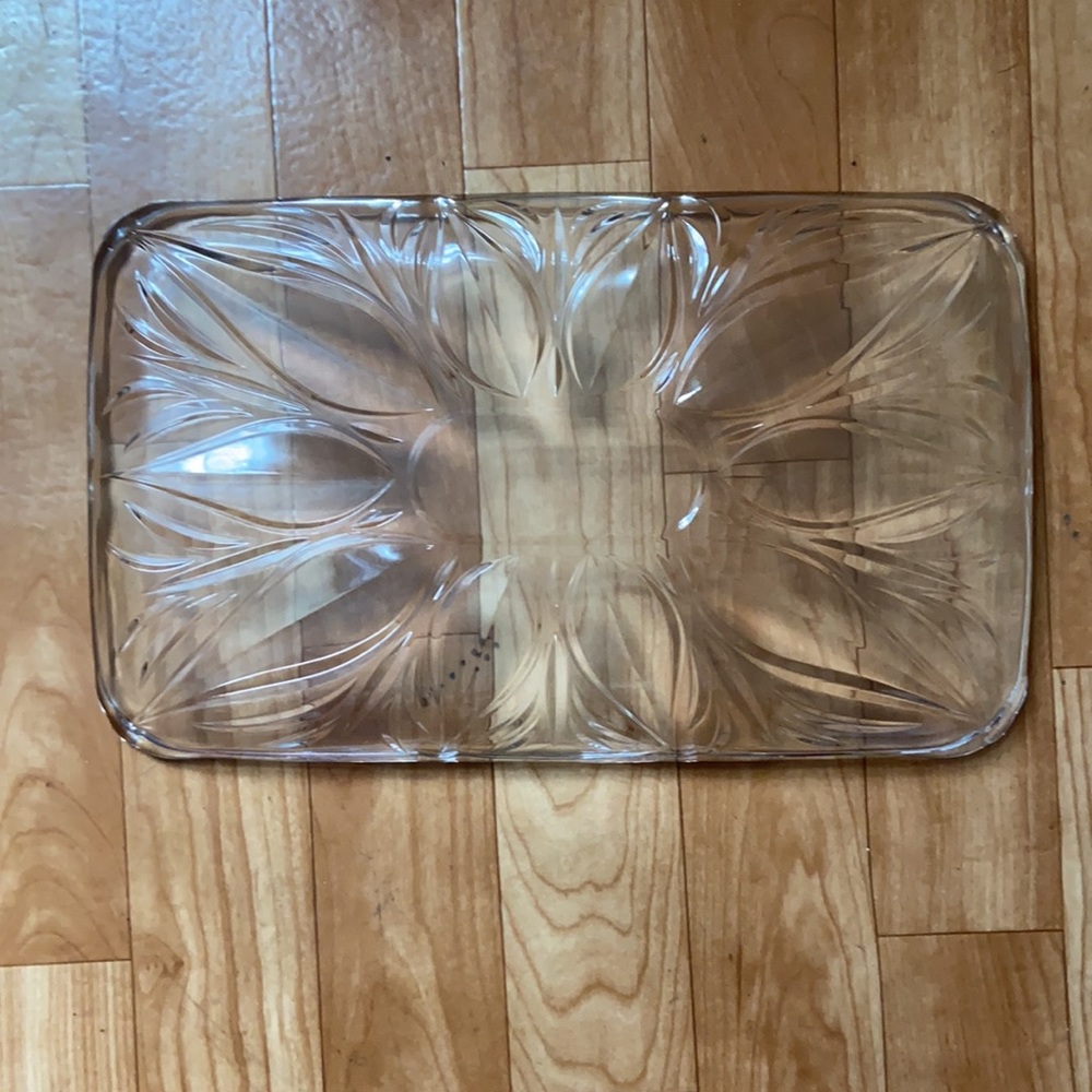Crystal Clear Rectangular Platter - Picture 5 of 5